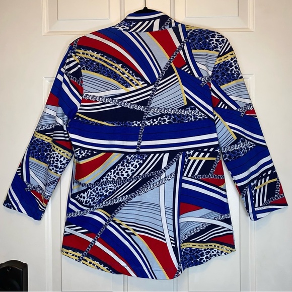 Chico’s Weekends Zip Up Jacket Size 1 (8 or M) 3/4 Sleeves Animal Print Chains - Picture 3 of 14